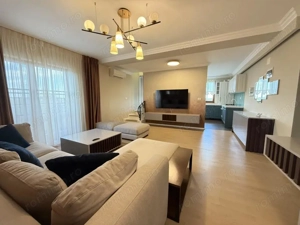 Apartament lux, 4 camere, 117 mp utili, 2 balcoane, 2 locuri de parcare - Giroc - imagine 2