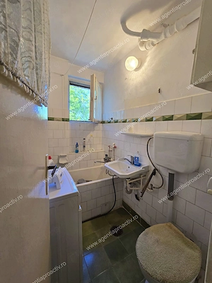 Apartament cu 2 camere, etaj 3, zona Centru   Faleză - imagine 4