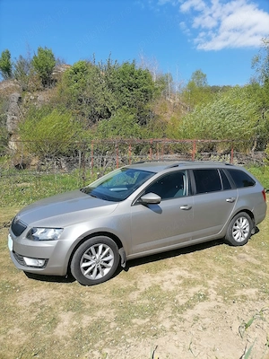 Vând skoda octavia 3 1.6 tdi  - imagine 4
