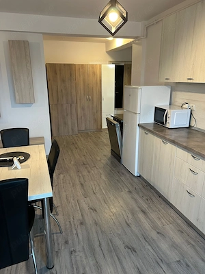Inchiriez ap 2 camere in Floresti - imagine 5