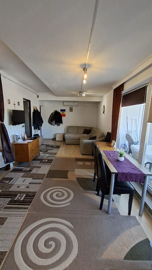 Apartament 1 camera cu posibilitate extindere. Terasa 25 mp, loc parcare inclus - imagine 2