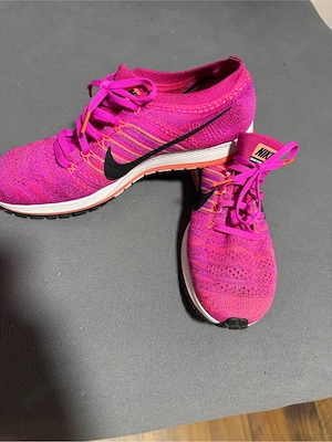 nike zoom flyknit streak