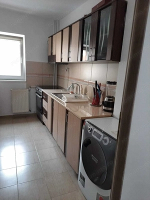 Mobilat si utilat la etajul 2 in bloc anvelopat