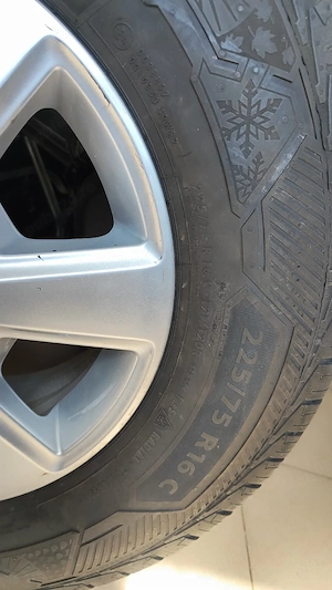 VAND Janta cu anvelopa Mercedes Benz! - imagine 3