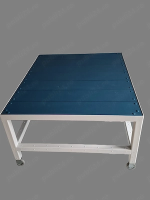 Vand mobilier pentru curte
