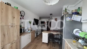 Apartament 3 camere de vanzare decomandat 60 mp zona Calea Surii Mici