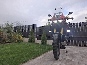 Vând Africa Twin 1000 manuala 2017 - imagine 5