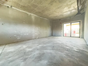 Duplex pe parter. 300 mp teren. Camera tehnica. Aproape de Valery ! - imagine 3