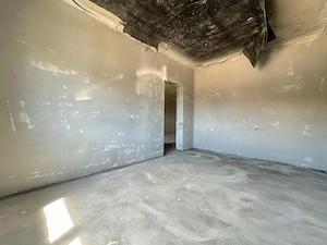 Duplex pe parter. 300 mp teren. Camera tehnica. Aproape de Valery ! - imagine 6