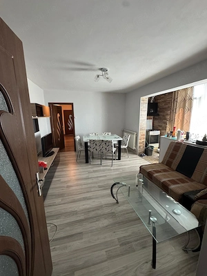 vand apartament 3 camere, zona Splai Mihai Viteazul, et 3 - imagine 4