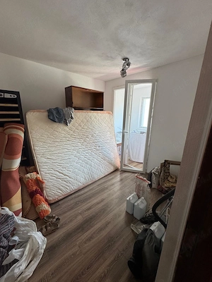 vand apartament 3 camere, zona Splai Mihai Viteazul, et 3 - imagine 8