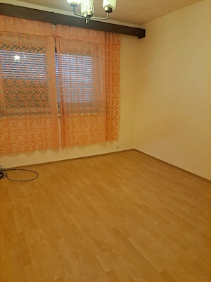 Casă din cărămidă în Oncea cu 2 camere, hol, baie, bucătărie, terasă, teren 415mp - imagine 3