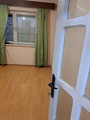 Casă din cărămidă în Oncea cu 2 camere, hol, baie, bucătărie, terasă, teren 415mp - imagine 4
