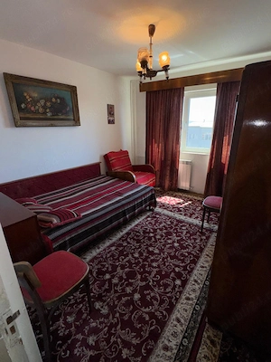 vand apartament 3 camere zona zona Stomatologie, decomandat - imagine 3