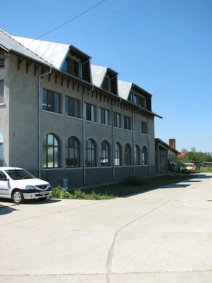 Investiție pentru:Azil Batrâni,Clinică,Pensiune,Școală,Grădinița etc.S utilă 861mp,Teren 2000mp - imagine 5