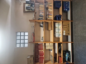 Rafturi pentru carti sau biblioraturi birou