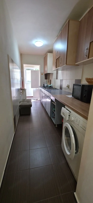230 euro!! Garsoniera Et 2 Zona Complexul Studentesc - imagine 4