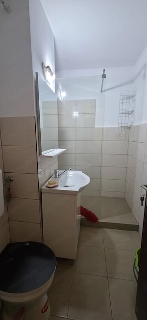 230 euro!! Garsoniera Et 2 Zona Complexul Studentesc - imagine 5