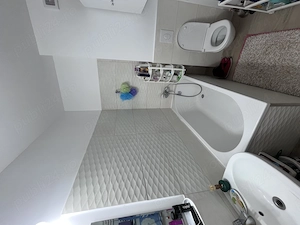 Vând Apartament 3 camere decomandat 