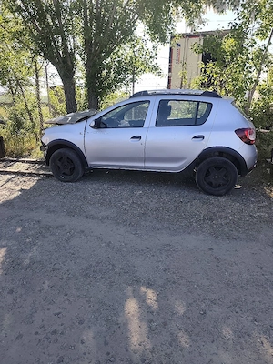 dacia sandero - imagine 4