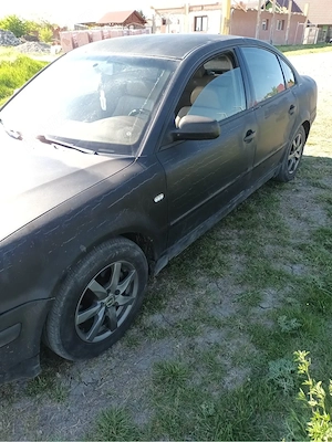wv passat 1.8 benzina - imagine 2