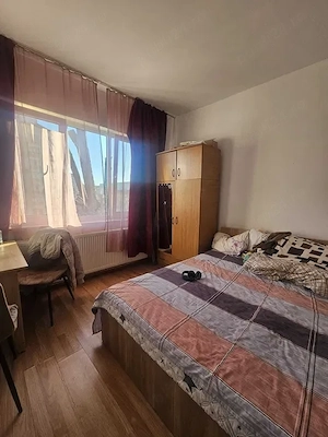 Garsonieră Alexandru cel Bun, intersecția ȚigareteGarsonieră 20 m  situată la etajul 3 din 4, recent