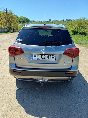 Suzuki Vitara Hybrid 1.4 Passion Allgrip - imagine 3
