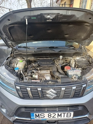 Suzuki Vitara Hybrid 1.4 Passion Allgrip - imagine 7