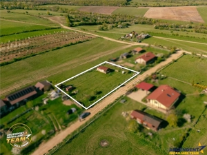Cauti liniste aproape de oras? Teren 1.500 mp cu casuta in Calnic, Covasna - imagine 5