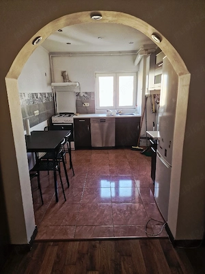 ofer spre închiriere apartament cu 2 camere in Alexandria zona centrală  - imagine 3