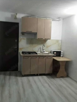  Garsonieră zona Podu Roș   DedemanGarsonieră situată la etajul 2 din 4, recent renovată, 