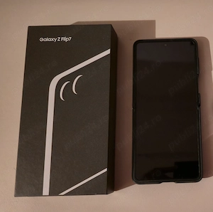 Samsung Galaxy Z Flip7, 256 Gb - imagine 2
