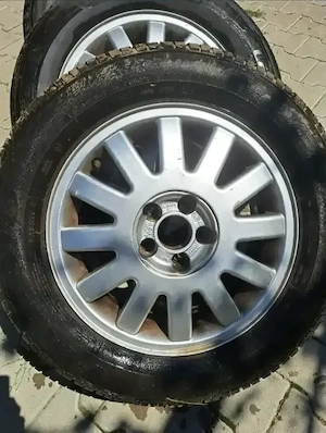 Jante Aliaj Originale AUDI 5x100 R15 + Cauciucuri de Vara 195/65/15 - imagine 2