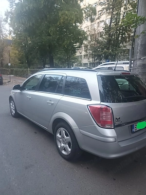 Opel Astra H Station Wagon  - an fabricație 2010, luna noiembrie - imagine 2