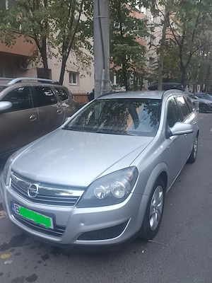 Opel Astra H Station Wagon  - an fabricație 2010, luna noiembrie, 