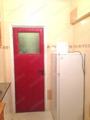 De închiriat – Apartament 2 Camere, Bloc Anvelopat, Aproape de METROU și STB - imagine 5