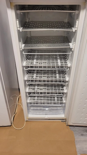 De vanzare Congelator Arctic