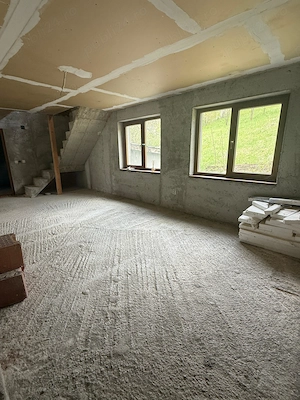 Casă de vânzare la munte, 5 camere, curte mare, garaj   jud. Neamț, aproape de Mănăstirea Pângărați - imagine 9