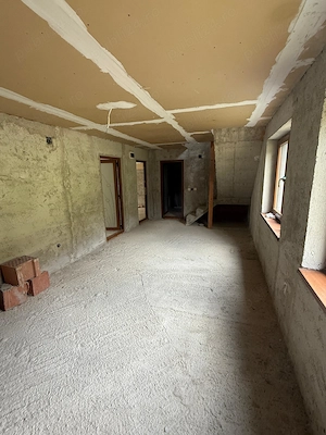 Casă de vânzare la munte, 5 camere, curte mare, garaj   jud. Neamț, aproape de Mănăstirea Pângărați - imagine 8