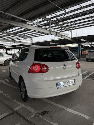 Volkswagen Golf 5 1.6  benzină,an 2008-Model 2009 - imagine 3