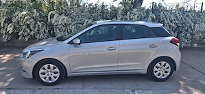 Vand autoturism Hyundai I 20 - imagine 4