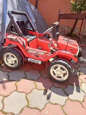 Mașinuță jeep pt copii