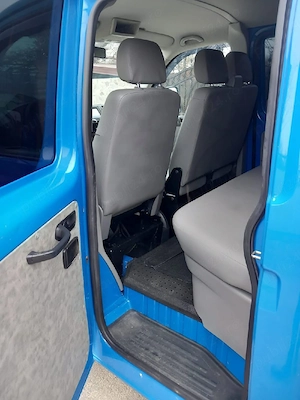 Vand Vw T5 Doka  6 locuri 2009 2.5 TDI Impecabila Aer condiționat  Recent adus Germania  - imagine 9