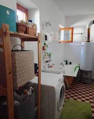 Vand casa familiala spatioasa  in Biharkeresztes HU, ideala pentru familie mare de doua generatii. - imagine 7