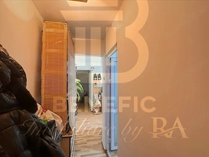 Apartament 3 camere de vânzare   Zona Vest, Piața Aurora - imagine 2