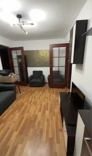 Inchiriez apartament 3 camere Tecuci - imagine 3