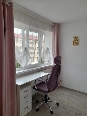 Proprietar vand apartament 4 camere - imagine 3