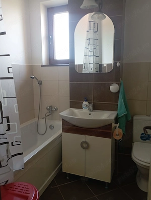 Apartament 3 camere 2 bai - boxa si loc de parcare pe teren privat Zăvoi Deva - imagine 6