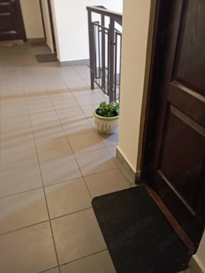 Apartament 3 camere 2 bai - boxa si loc de parcare pe teren privat Zăvoi Deva - imagine 10