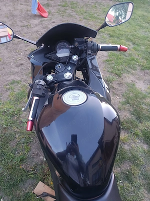 Honda CBR 125R ( 16 ANI ) - imagine 2